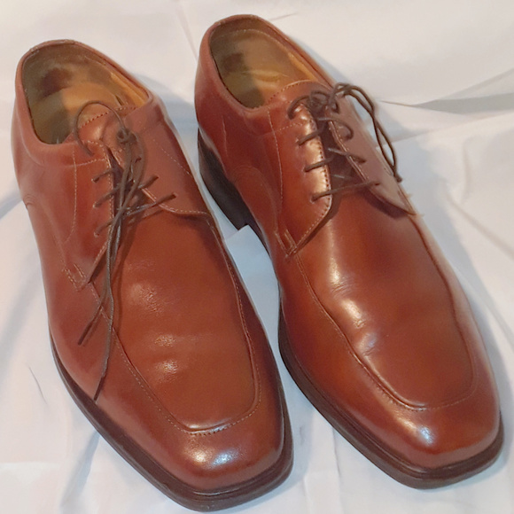 cushioned leather shoes